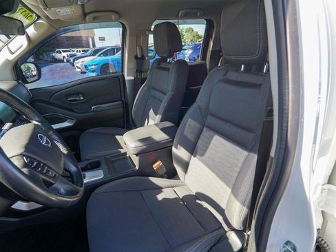 Used 2023 Nissan Frontier SV w/ SV Convenience Package AWD/4WD image 20