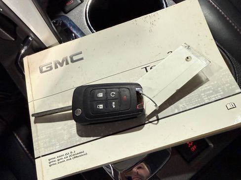 Used 2012 GMC Terrain SLT FWD image 33
