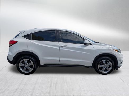 Used 2022 Honda HR-V LX image 7