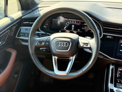 Used 2023 Audi Q7 2.0T Premium Plus w/ Premium Plus Package AWD/4WD image 12