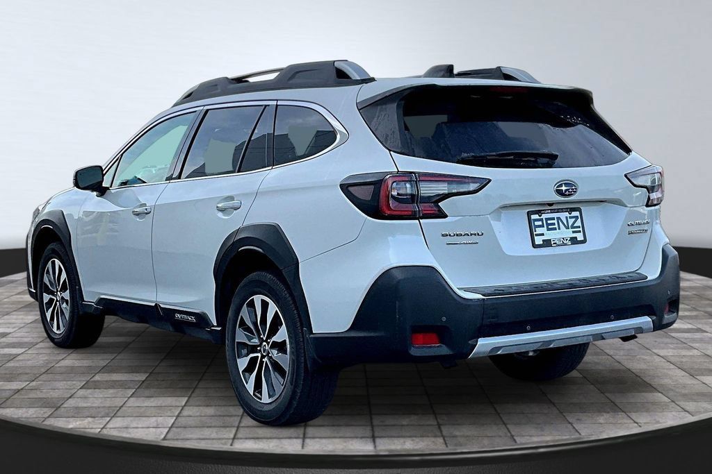 Used 2024 Subaru Outback Touring XT w/ Popular Package #2 AWD/4WD image 4