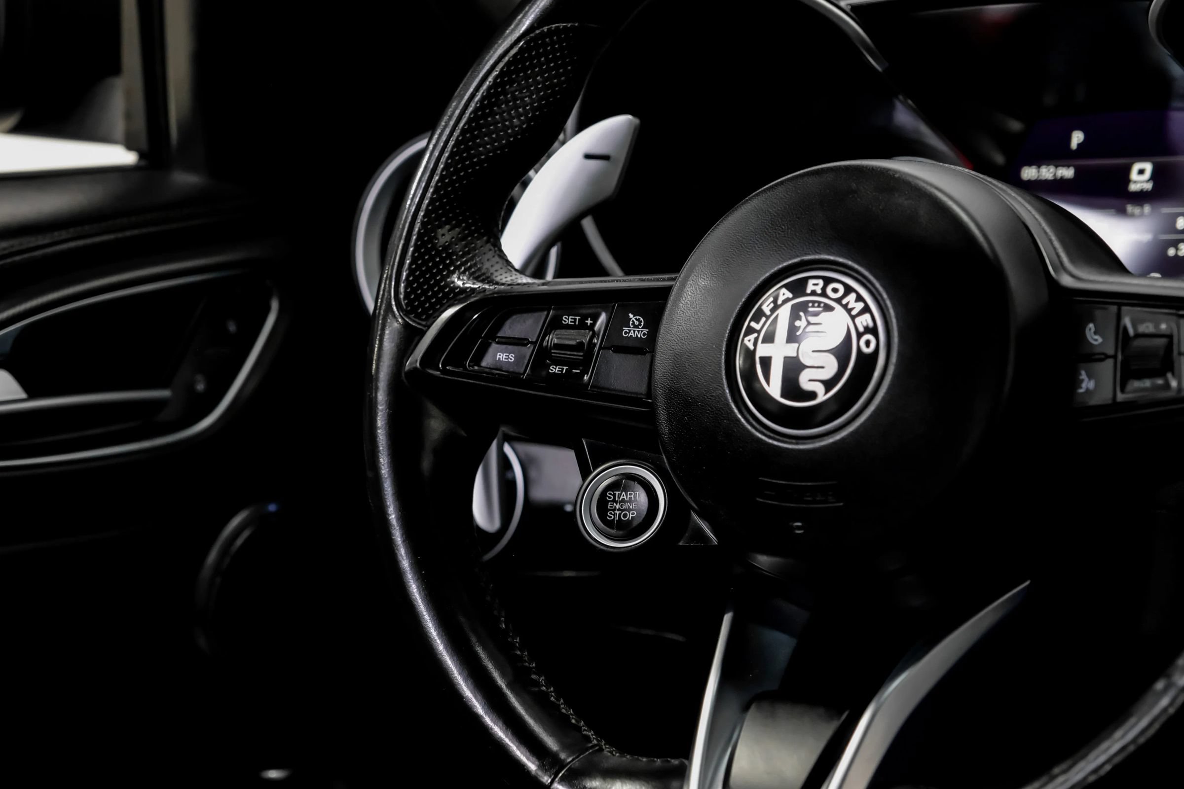 Used 2020 Alfa Romeo Giulia Ti Sport w/ Quick Order Package 22U Sport RWD image 24