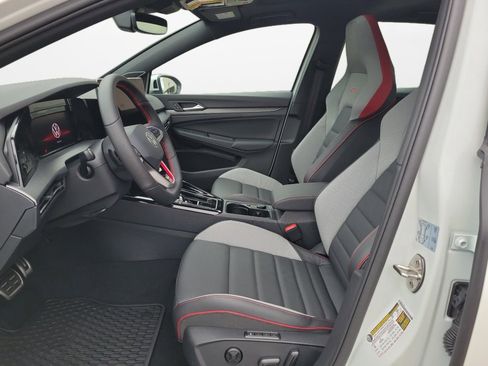 New 2026 Volkswagen GTI SE image 9