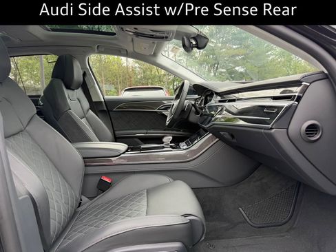 Used 2023 Audi S8 w/ S8 Comfort Plus Package AWD/4WD image 19
