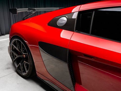 Used 2023 Audi R8 V10 performance image 33