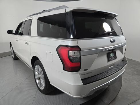 Used 2018 Ford Expedition Max Platinum image 16