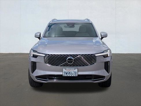 Used 2026 Volvo XC90 B6 Plus w/ Protection Package Premier AWD/4WD image 8