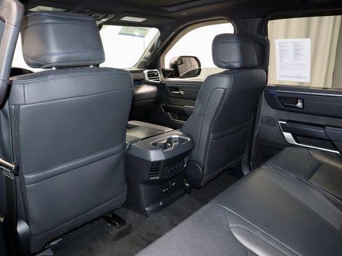 Used 2024 Toyota Tundra Platinum AWD/4WD image 22