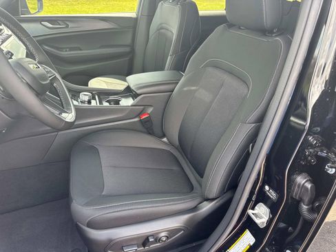 New 2026 Jeep Grand Cherokee Laredo X AWD/4WD image 26
