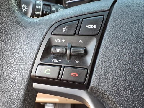 Used 2016 Hyundai Tucson SE w/ Option Group 02 image 18