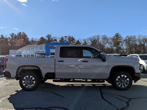 New 2026 Chevrolet Silverado 2500 Custom w/ Custom Convenience Package image 10
