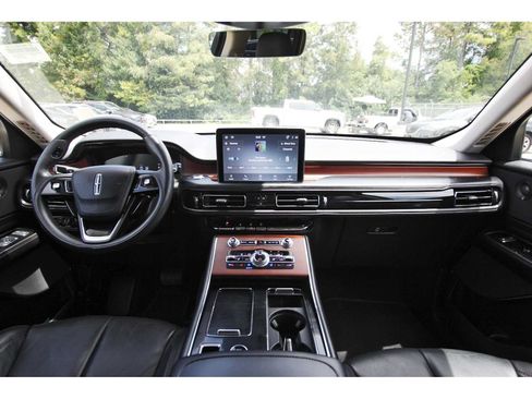 Used 2022 Lincoln Aviator Reserve w/ Elements Package Plus RWD image 7