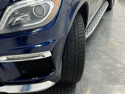 Used 2015 Mercedes-Benz GL 550 4MATIC image 42