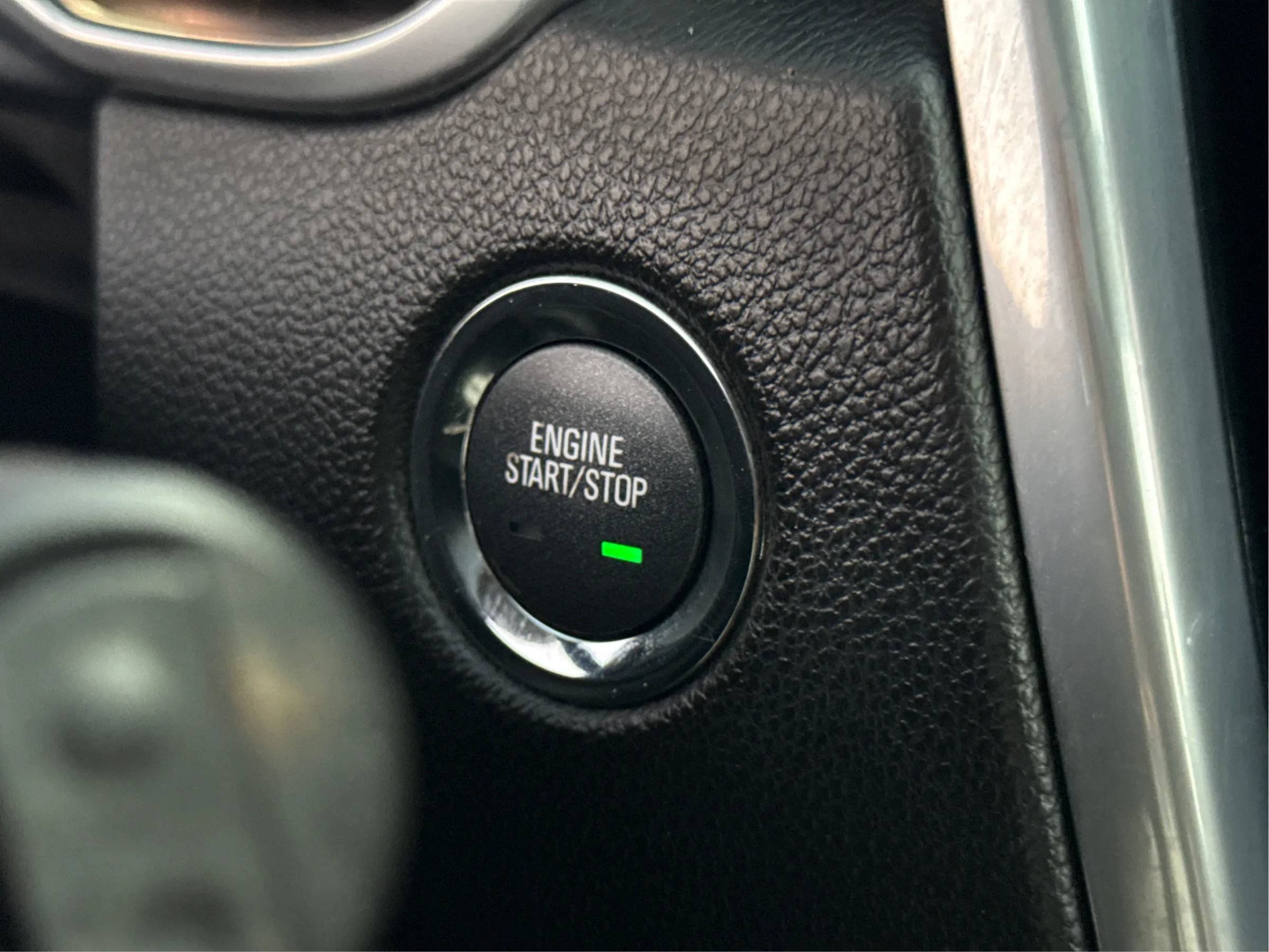 Used 2013 Cadillac SRX Performance w/ Driver Awareness Package FWD image 27