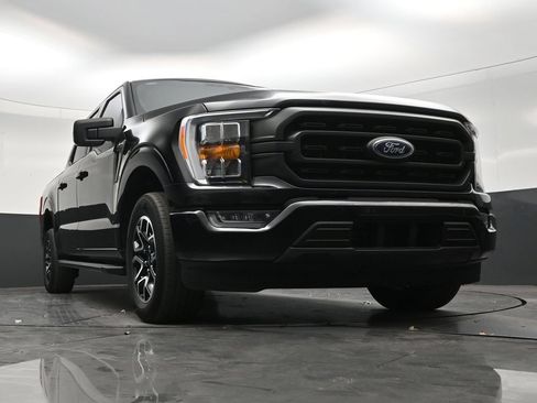 Used 2023 Ford F150 XLT w/ Equipment Group 302A High RWD image 26