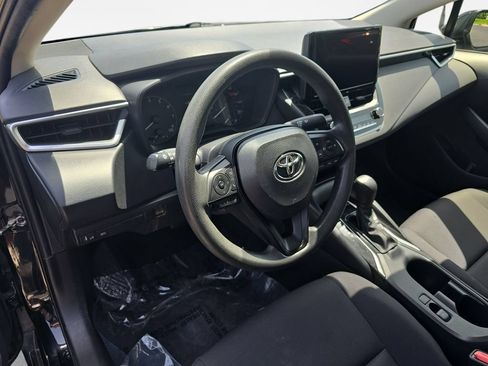 Used 2023 Toyota Corolla LE FWD image 15