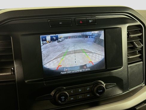 Used 2022 Ford F150 XL image 19