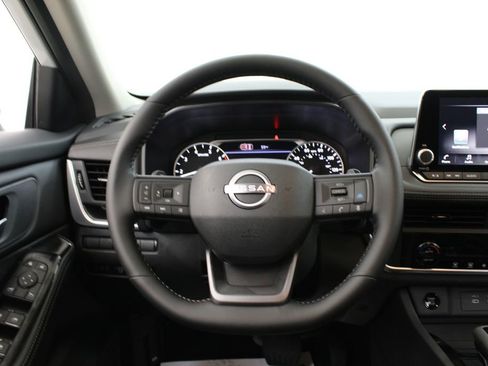 New 2026 Nissan Rogue SV FWD image 21