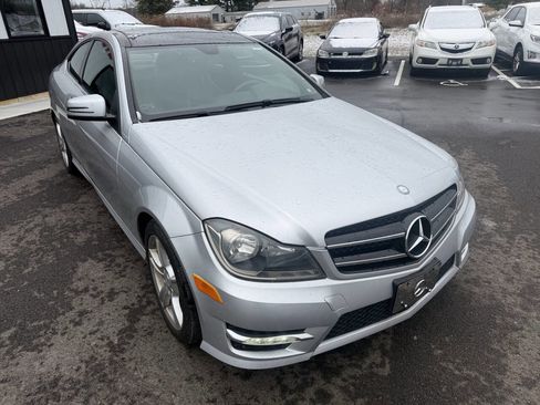 Used 2014 Mercedes-Benz C 250 Coupe image 4