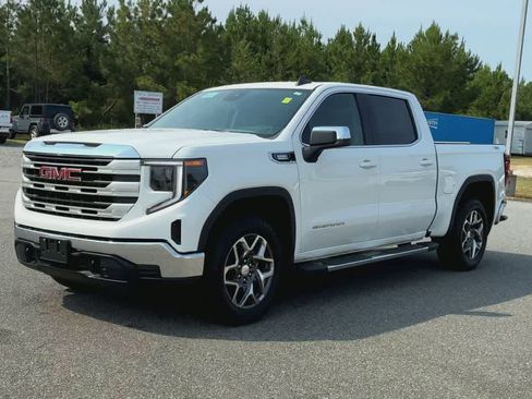 Used 2026 GMC Sierra 1500 SLE w/ X31 Off-Road Package AWD/4WD image 4