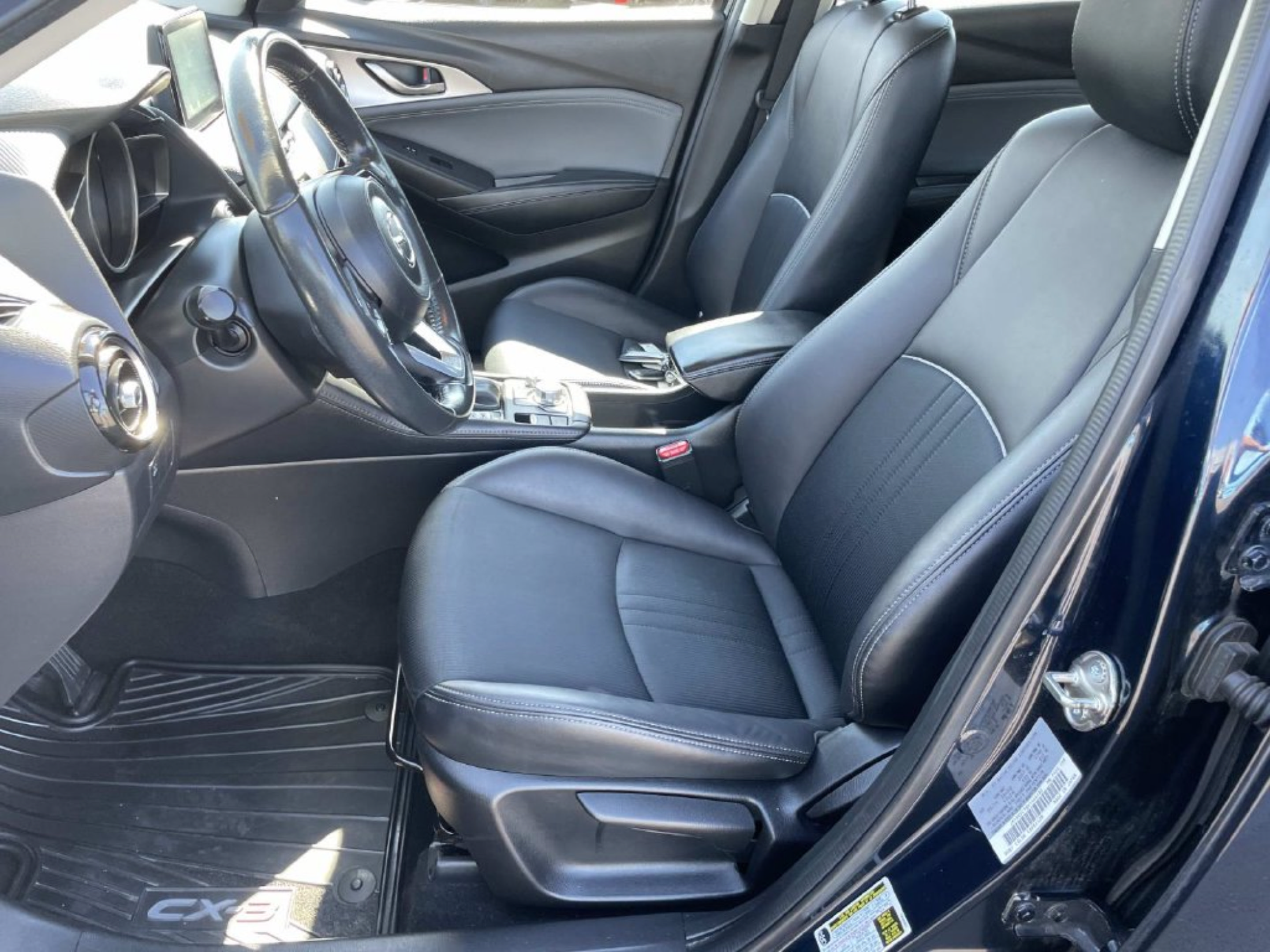 Used 2019 MAZDA CX-3 Touring w/ Preferred Equipment Package FWD image 19