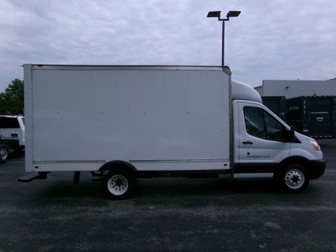 Used 2019 Ford Transit 350 156 DRW w/ Interior Upgrade Package RWD image 10