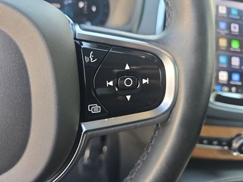 Used 2023 Volvo XC90 B6 Plus w/ Protection Package Premier image 24