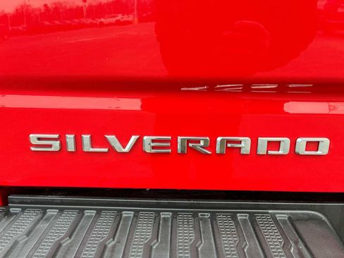Certified 2019 Chevrolet Silverado 1500 RST image 32