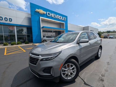 Used 2024 Chevrolet Equinox LT w/ LPO, Floor Liner Package FWD image 27