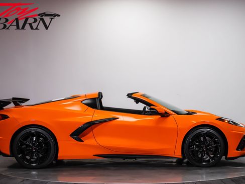 Used 2023 Chevrolet Corvette Stingray Preferred Cpe w/ Z51 Performance Package RWD image 6