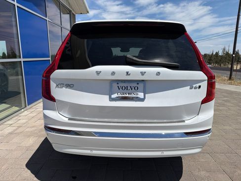 Used 2024 Volvo XC90 B6 Ultimate w/ Protection Package Premier AWD/4WD image 6