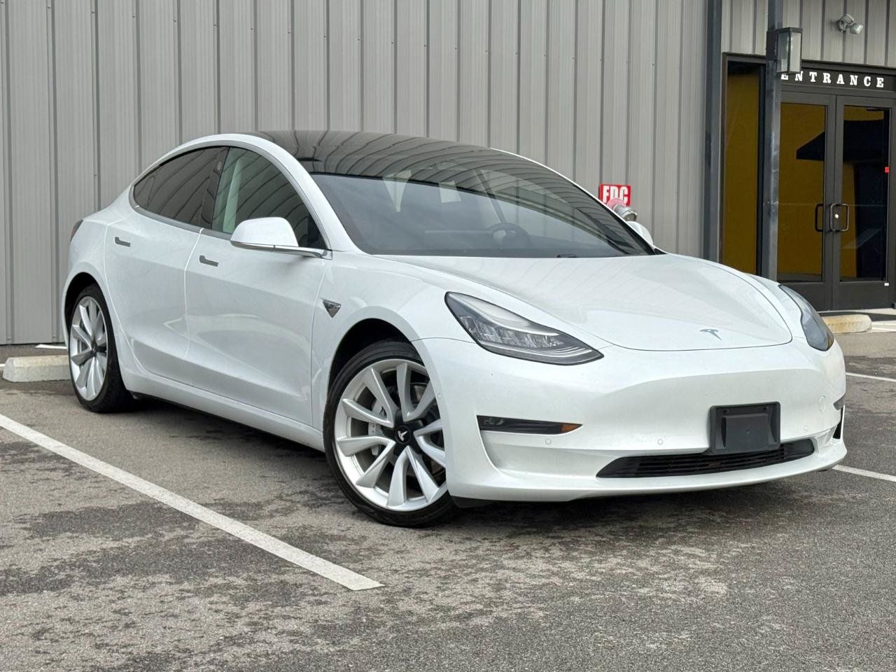 Used 2020 Tesla Model 3 Long Range AWD/4WD image 3
