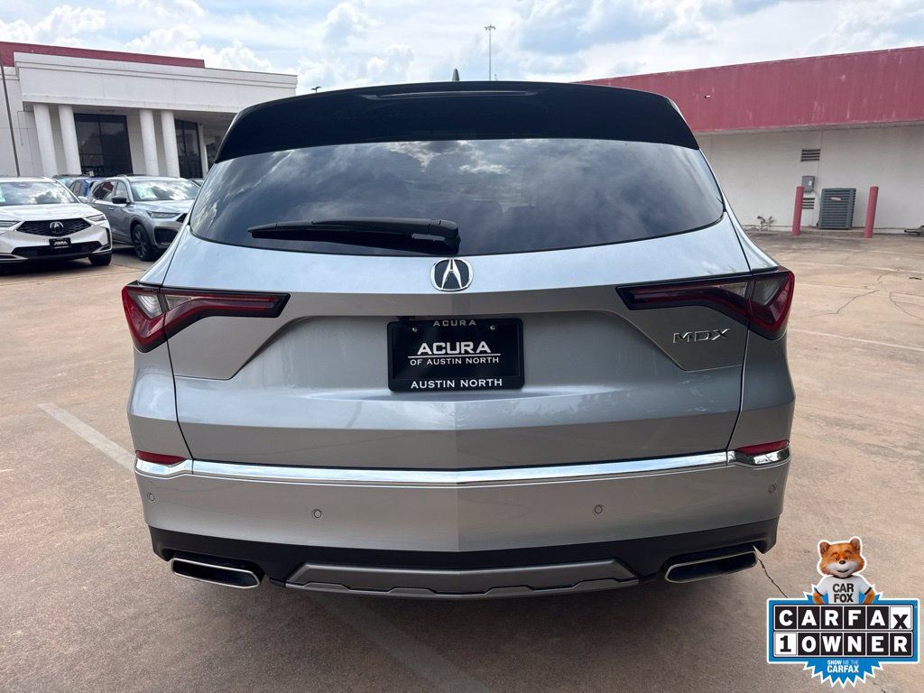 Used 2026 Acura MDX w/ Technology Package FWD image 6