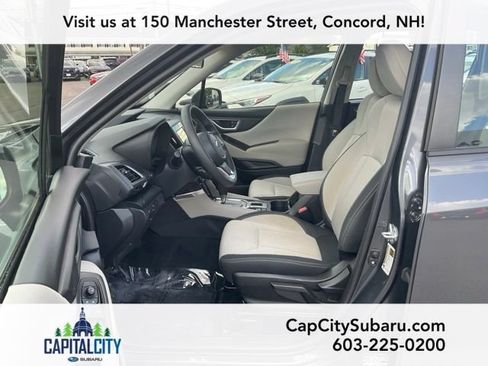 Used 2024 Subaru Forester AWD/4WD image 13