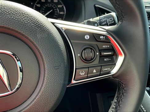 Used 2025 Acura RDX SH-AWD image 29