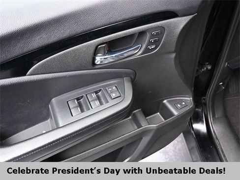 Used 2020 Honda Pilot Touring image 22