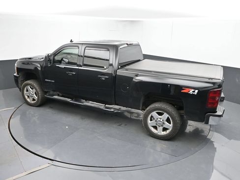 Used 2014 Chevrolet Silverado 2500 LTZ w/ LTZ Plus Package AWD/4WD image 34