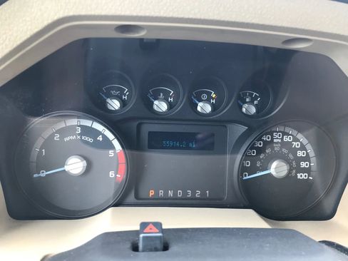 Used 2016 Ford F550 2WD Regular Cab Super Duty image 16
