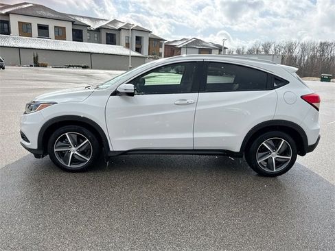 Used 2021 Honda HR-V EX image 10