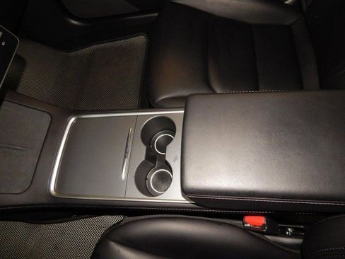 Used 2022 Tesla Model 3 Long Range image 18