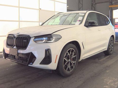 Used 2024 BMW X3 M40i image 1