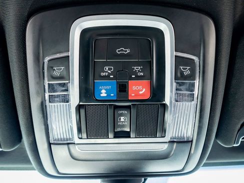 Used 2022 RAM 3500 Laramie image 29