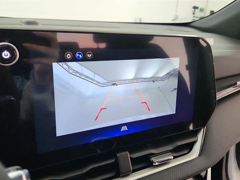 New 2026 Chevrolet Equinox LT FWD image 26