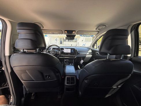 Used 2023 Kia Sportage EX FWD image 15