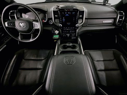 Used 2024 RAM 1500 Laramie image 14