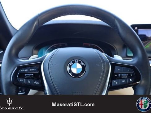 Used 2023 BMW 530i xDrive w/ Premium Package image 14