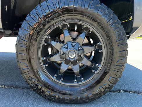 Used 2016 Toyota Tundra Platinum AWD/4WD image 31
