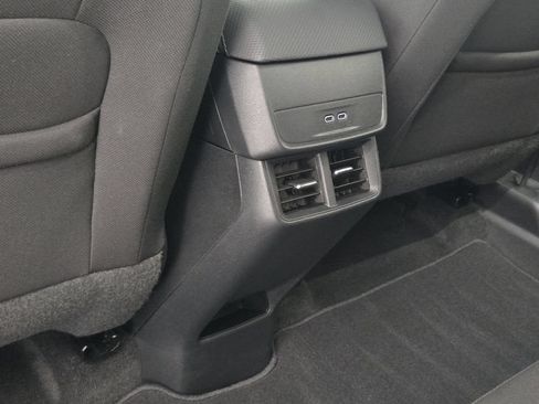 New 2026 Chevrolet Equinox LT FWD image 33
