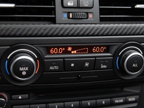 Used 2011 BMW M3 Sedan RWD image 24