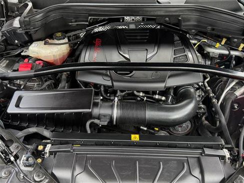 Used 2018 Alfa Romeo Stelvio Ti Sport AWD/4WD image 8